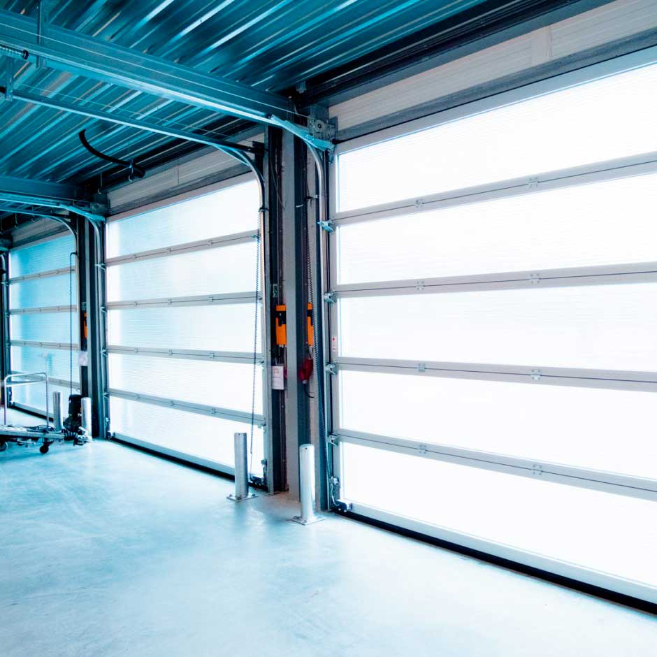 Portalp porte sectionnelle Alpha Deuren PANORAMA, vitrée